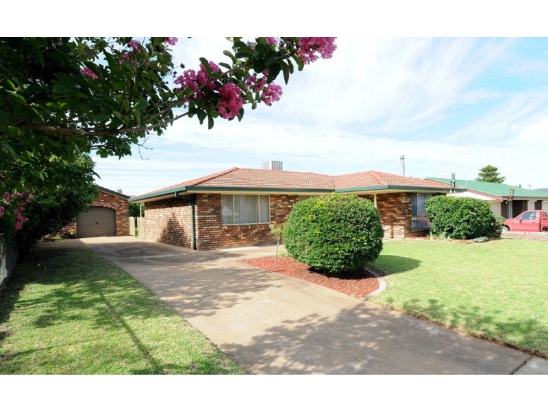 55 Herbert St, Gunnedah NSW 2380