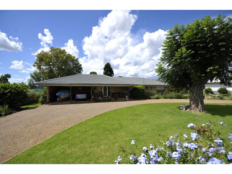 56 Lincoln St, Gunnedah NSW 2380