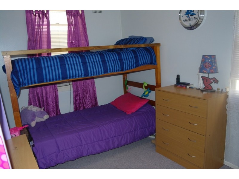 69 High St, Gunnedah NSW 2380