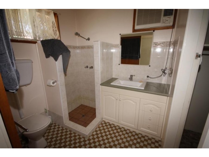 143 Gibbons Street, Narrabri NSW 2390