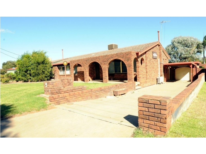 19 McAndrew St, Gunnedah NSW 2380