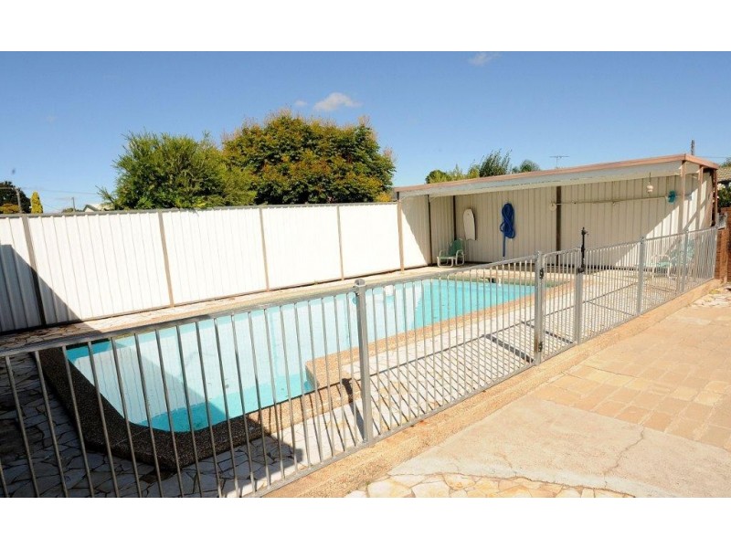 19 McAndrew St, Gunnedah NSW 2380