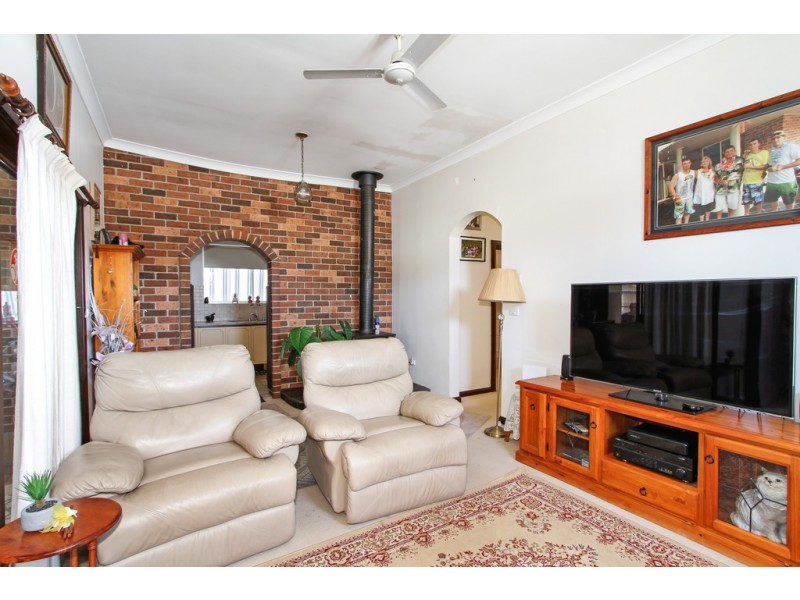7 Donaldson Street, Curlewis NSW 2381