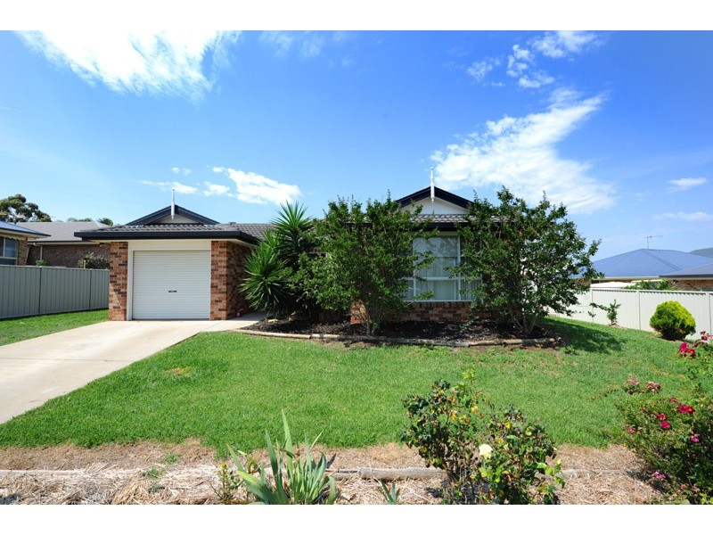 4 Smyth Close, Gunnedah NSW 2380