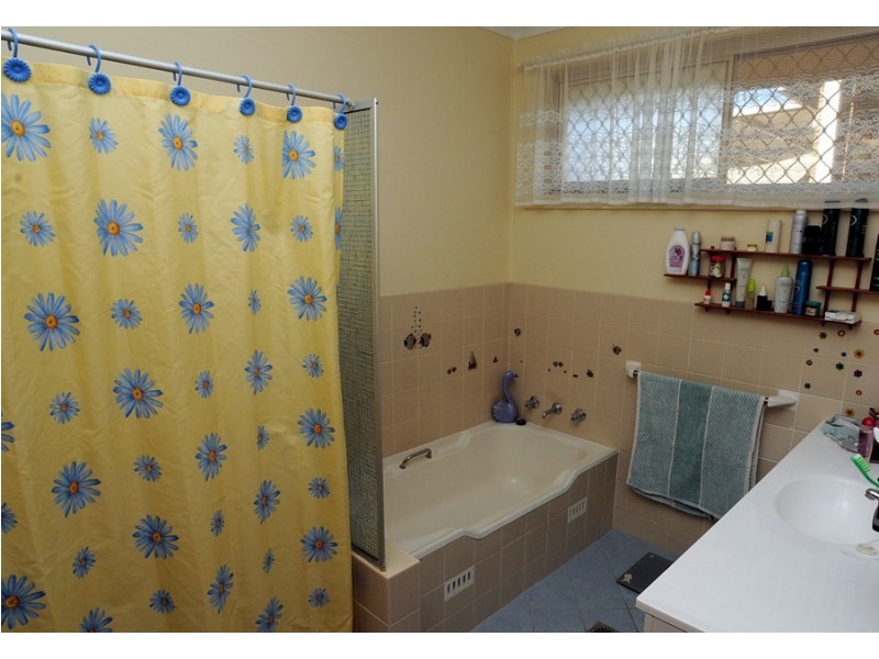 27 PIke St, Gunnedah NSW 2380