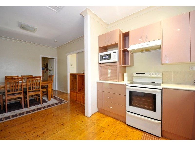18 Stewart St, Gunnedah NSW 2380