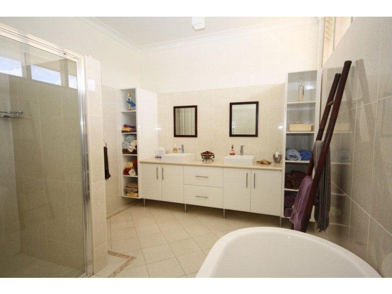 19 Mooloobar Street, Narrabri NSW 2390