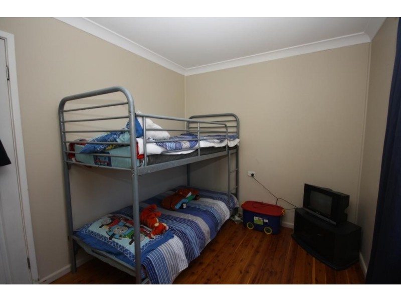 4 John Gray Avenue, Wee Waa NSW 2388