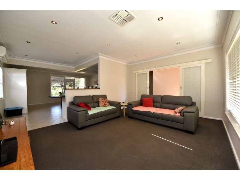 8 Bridge Street, Gunnedah NSW 2380