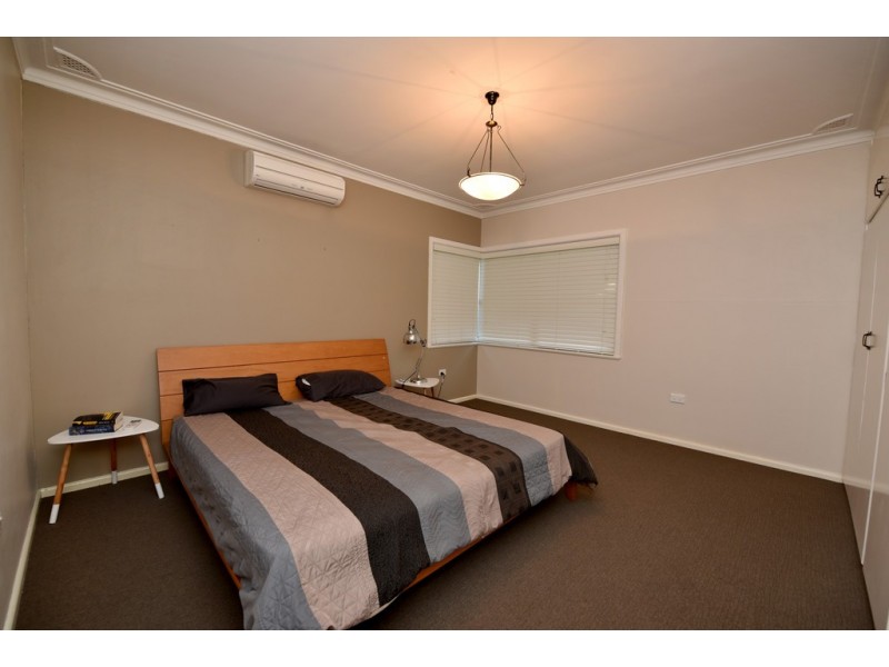 8 Bridge Street, Gunnedah NSW 2380