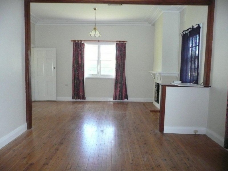 4 Eighth Division Memorial Ave, Gunnedah NSW 2380