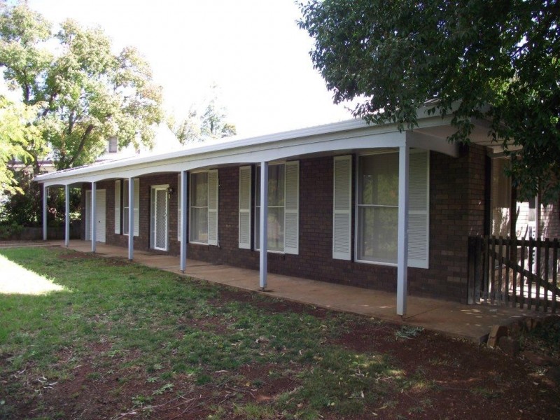 7 Sanders Place, Gunnedah NSW 2380