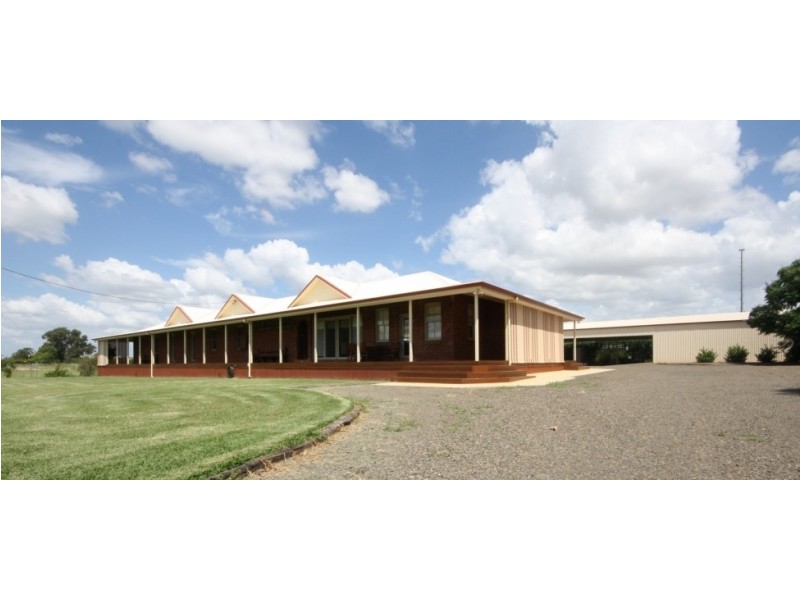 19 Mooloobar Street, Narrabri NSW 2390