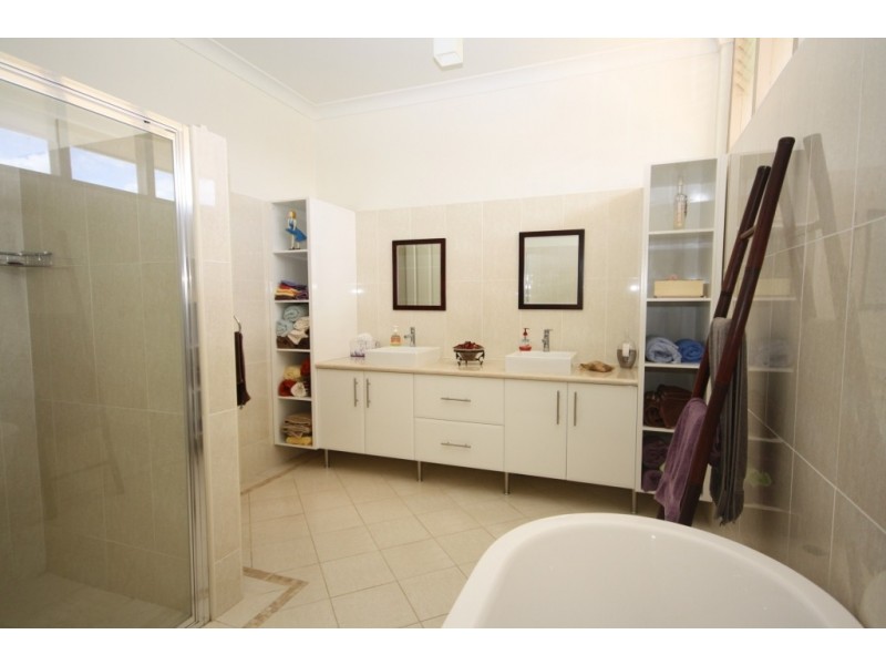 19 Mooloobar Street, Narrabri NSW 2390