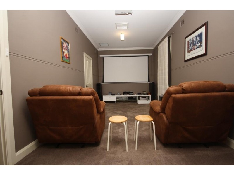 19 Mooloobar Street, Narrabri NSW 2390