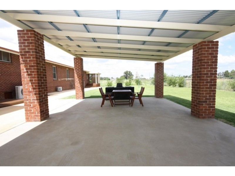 19 Mooloobar Street, Narrabri NSW 2390