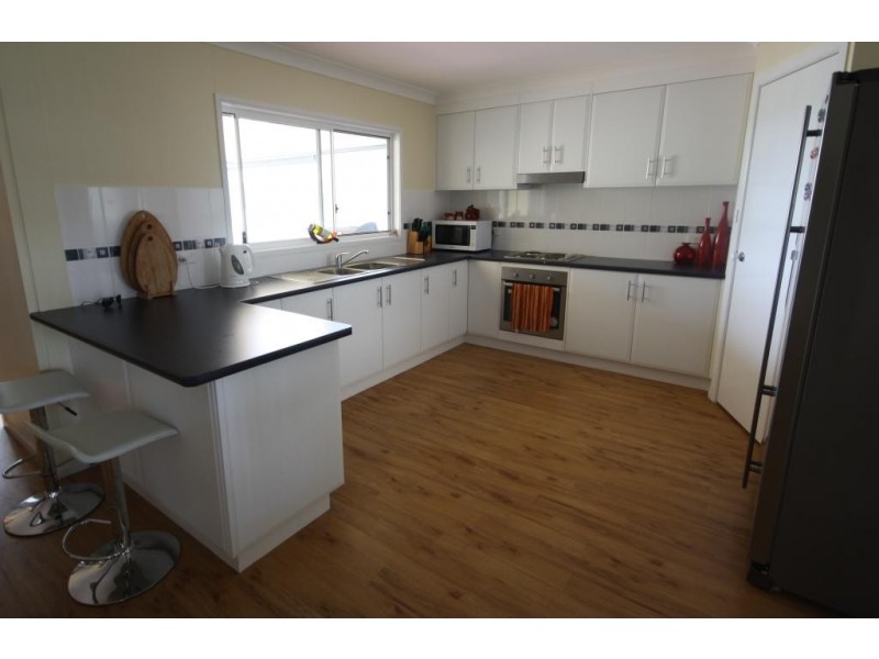 33 Dale Street, Narrabri NSW 2390