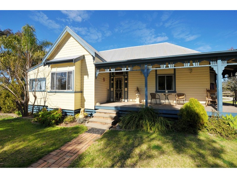 83 Reading Rd, Gunnedah NSW 2380