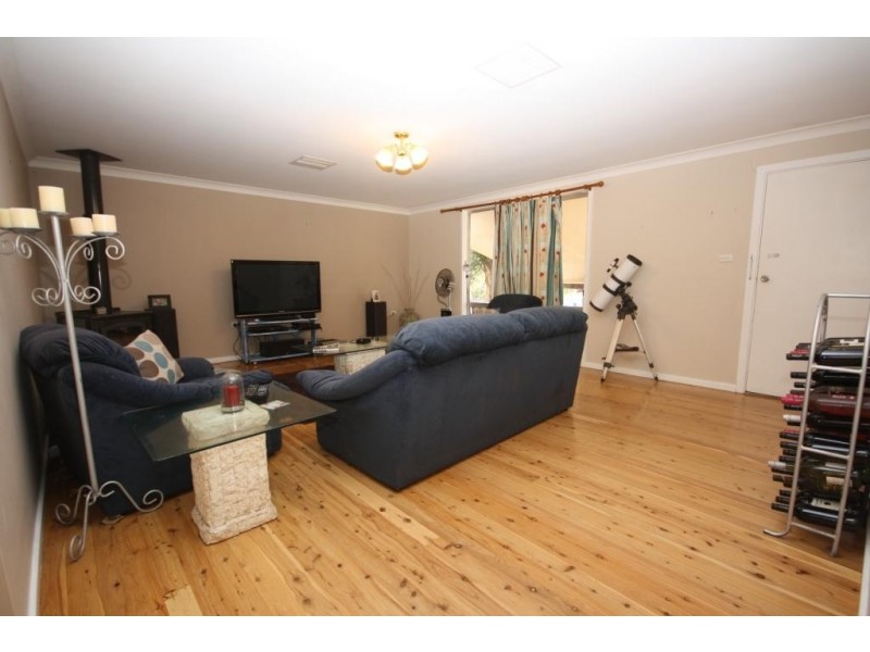 17 Haley Avenue, Narrabri NSW 2390