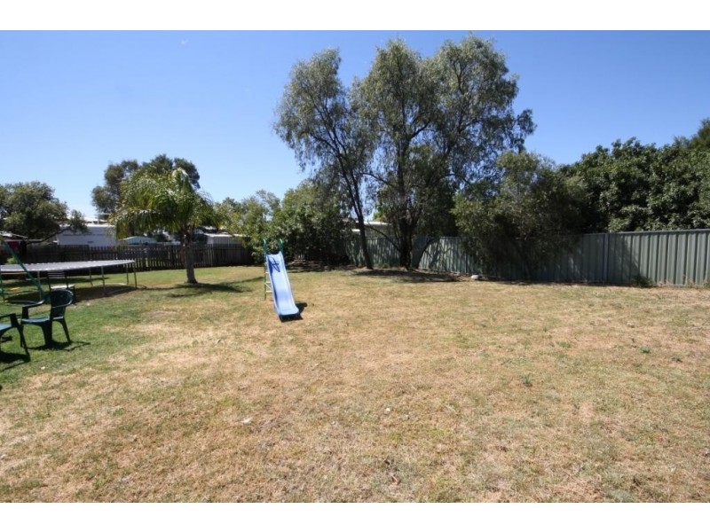4 Milner Place, Narrabri NSW 2390