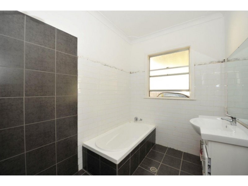 32 Stewart St, Gunnedah NSW 2380