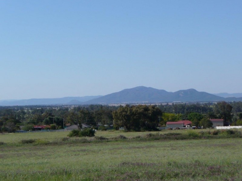 22-24 Silversmith Place, Gunnedah NSW 2380