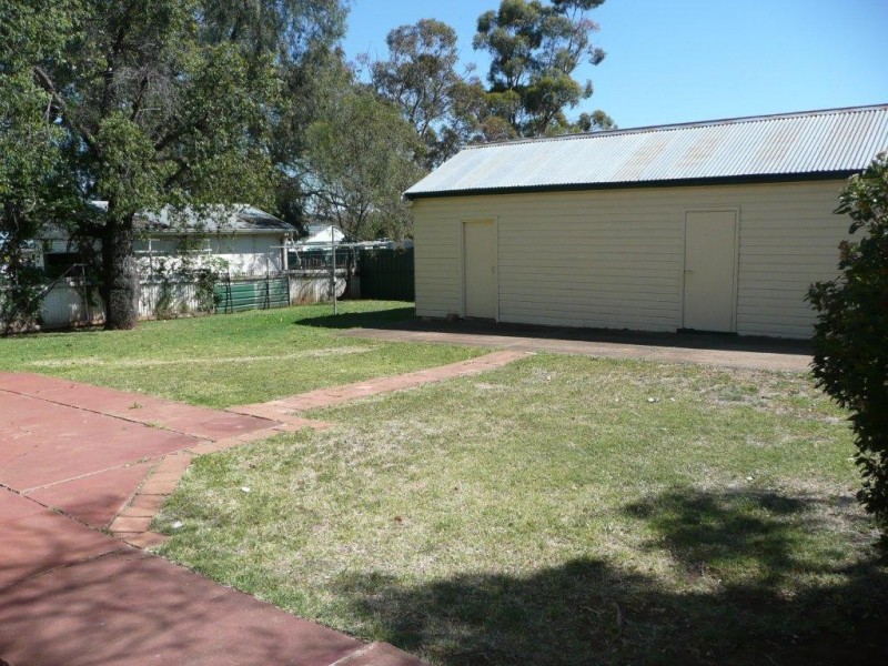 38 George St, Gunnedah NSW 2380