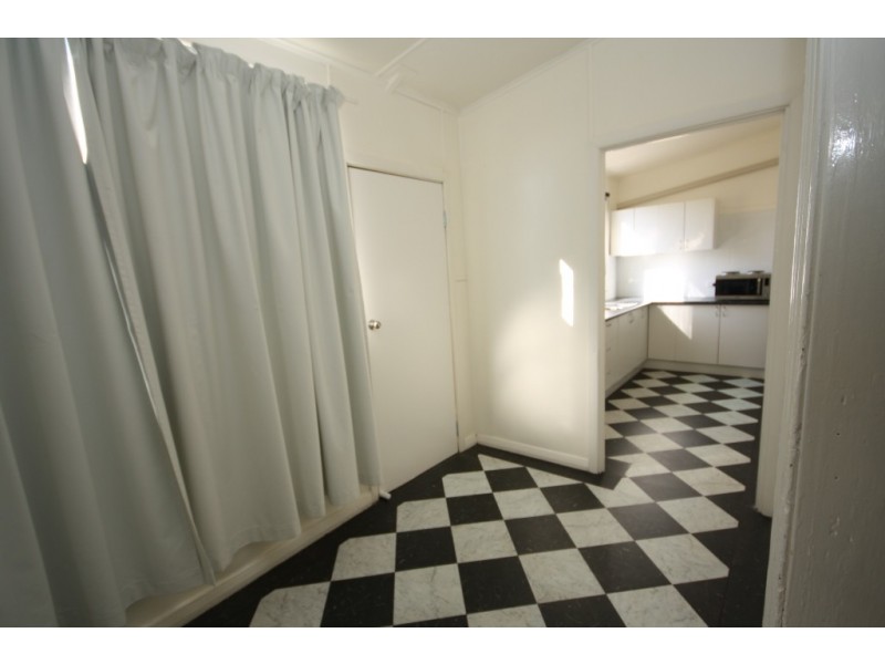 Unit 2, 114 Balonne Street, Narrabri NSW 2390