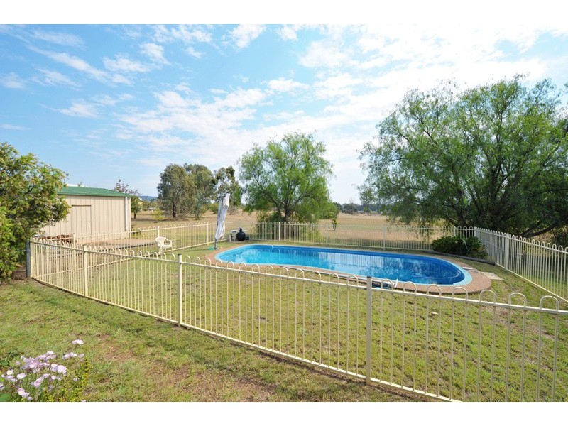 36 Galway Avenue, Gunnedah NSW 2380