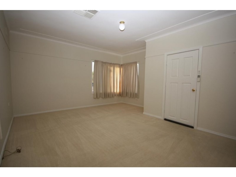 22 Collins Street, Narrabri NSW 2390