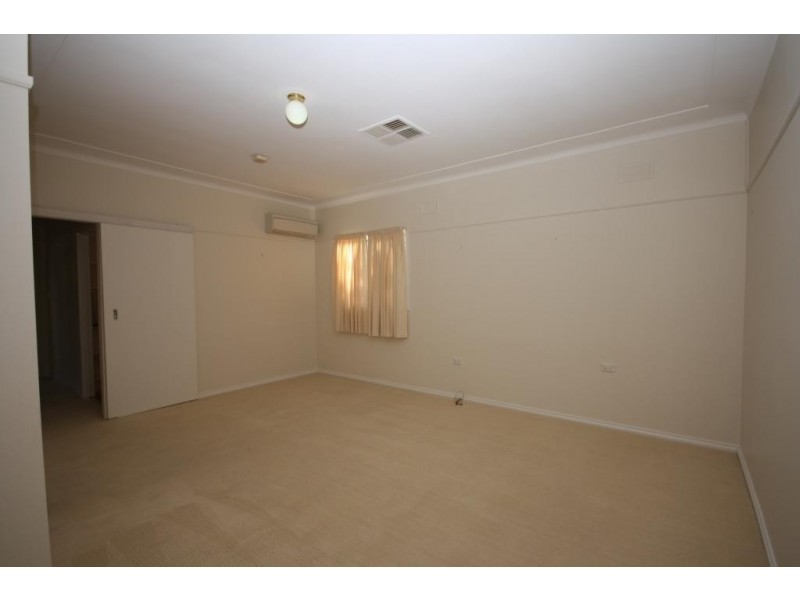 22 Collins Street, Narrabri NSW 2390