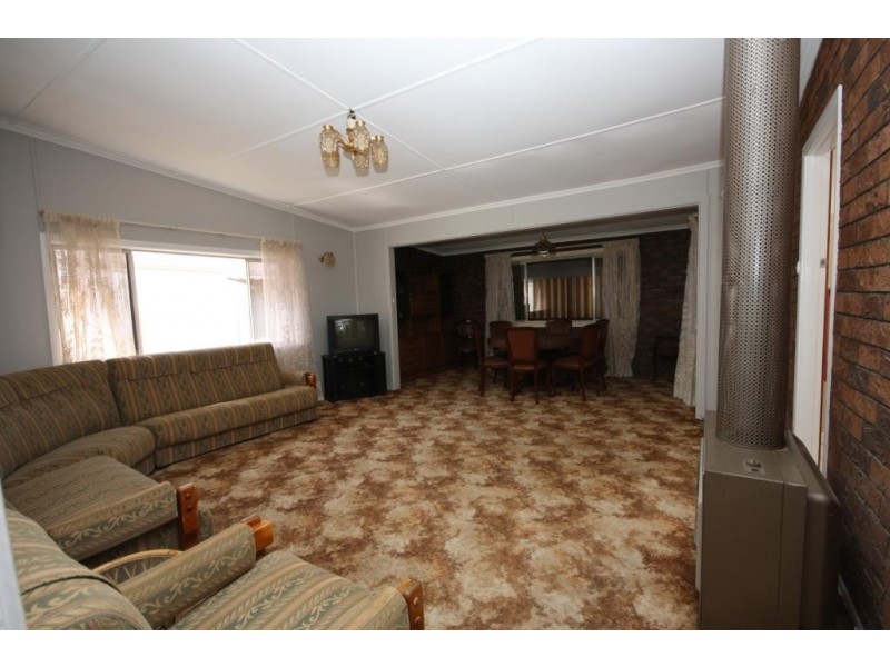 23 Deran Street, Narrabri NSW 2390