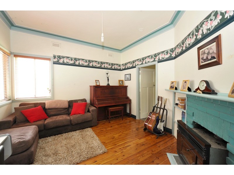 141 George St, Gunnedah NSW 2380