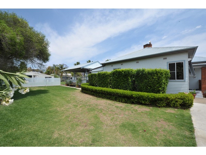 141 George St, Gunnedah NSW 2380