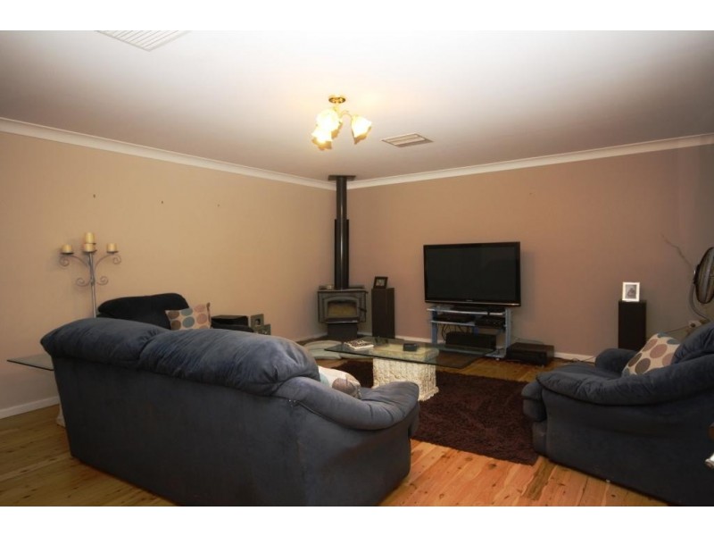 17 Haley Avenue, Narrabri NSW 2390