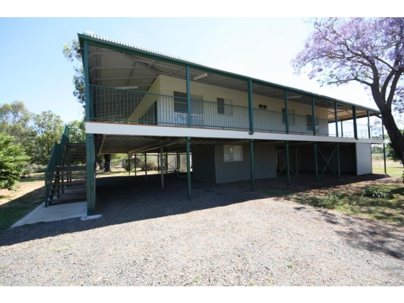 6 Peele Street, Narrabri NSW 2390