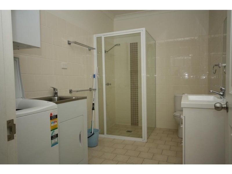 4/125 Maitland Street, Narrabri NSW 2390