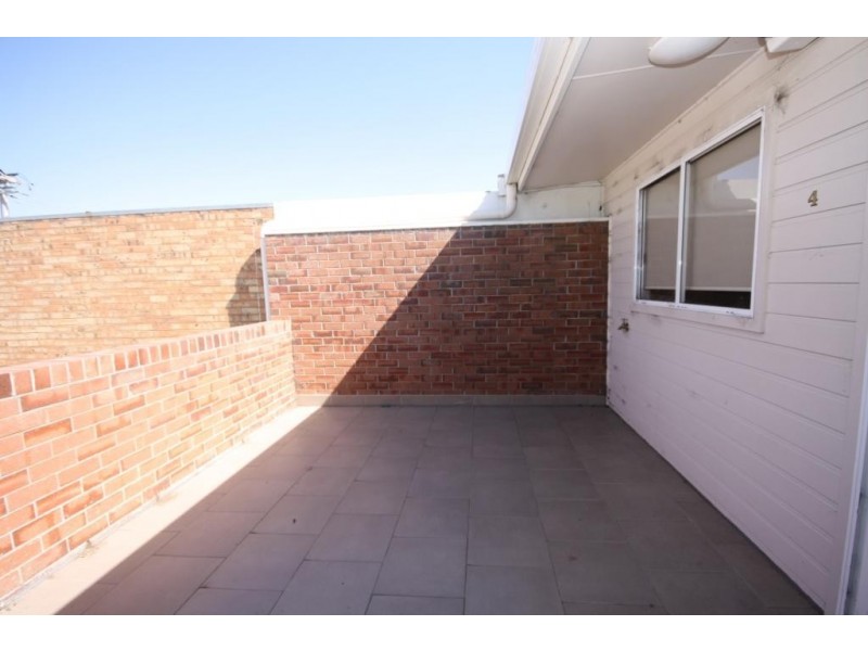 4/125 Maitland Street, Narrabri NSW 2390