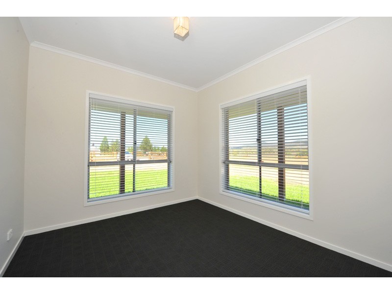 1 Harrie Rowland Drive, Gunnedah NSW 2380