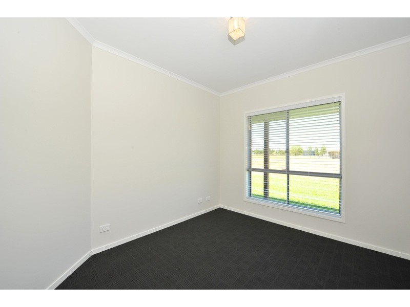 1 Harrie Rowland Drive, Gunnedah NSW 2380