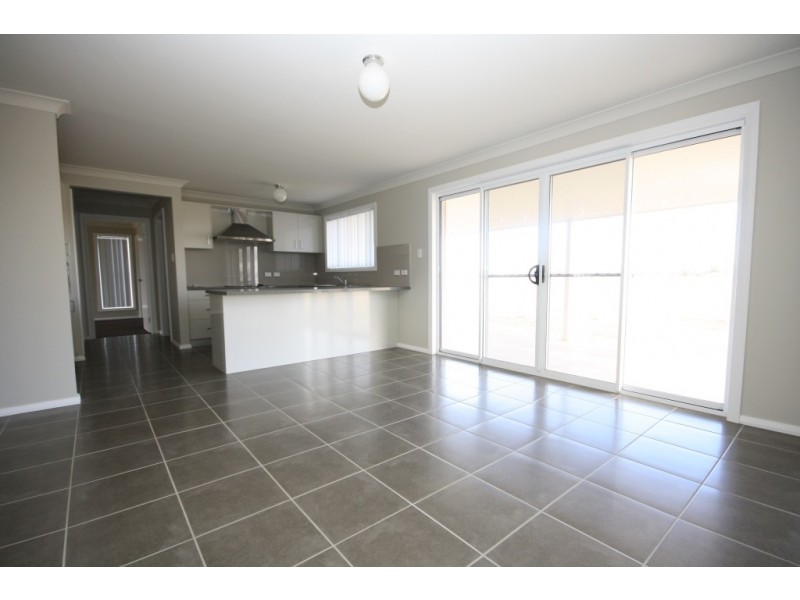 164 Riverside Drive, Narrabri NSW 2390