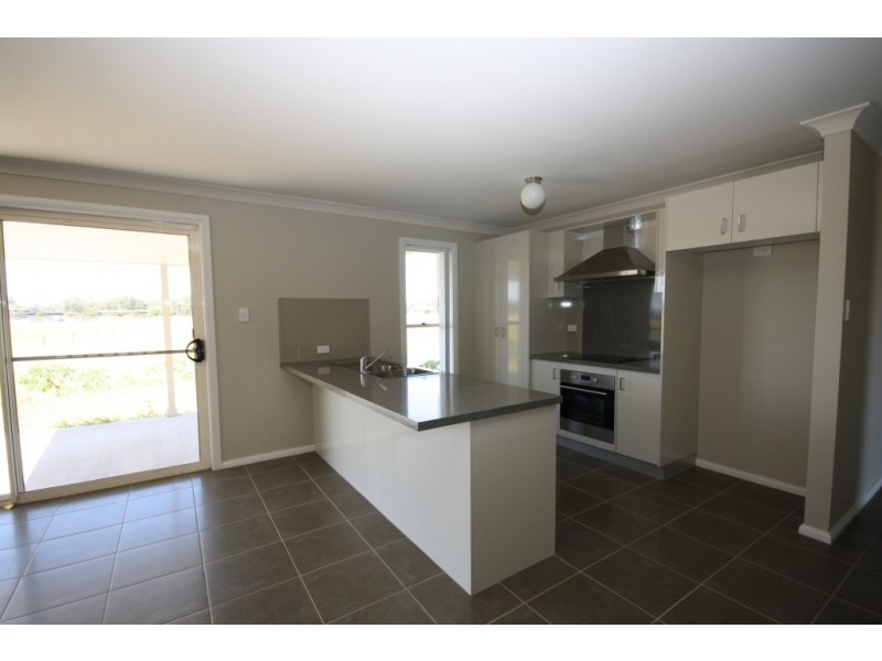 151 McKenzie Street, Narrabri NSW 2390