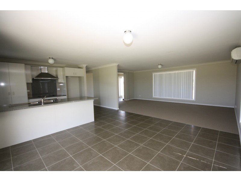 151 McKenzie Street, Narrabri NSW 2390