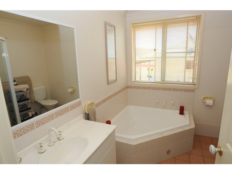 15 Banksia Pl, Gunnedah NSW 2380
