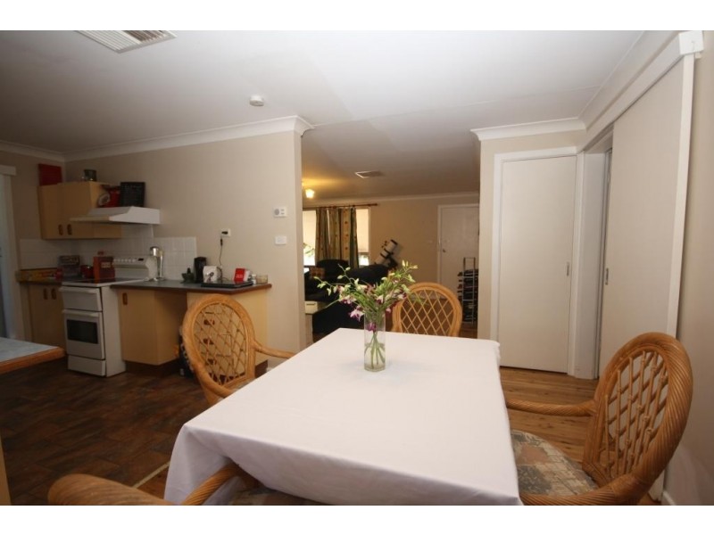 17 Haley Avenue, Narrabri NSW 2390