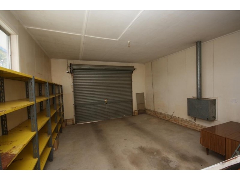 2 Cowper Street, Wee Waa NSW 2388