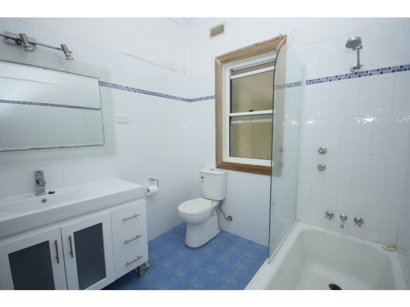 2 Reid Street, Narrabri NSW 2390