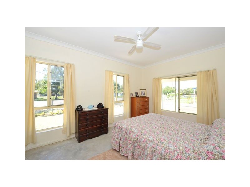 36 Laidlaw St, Boggabri NSW 2382