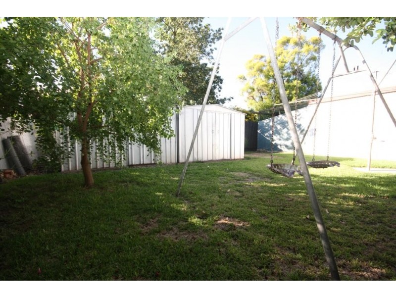 2 Lenore Crescent, Wee Waa NSW 2388