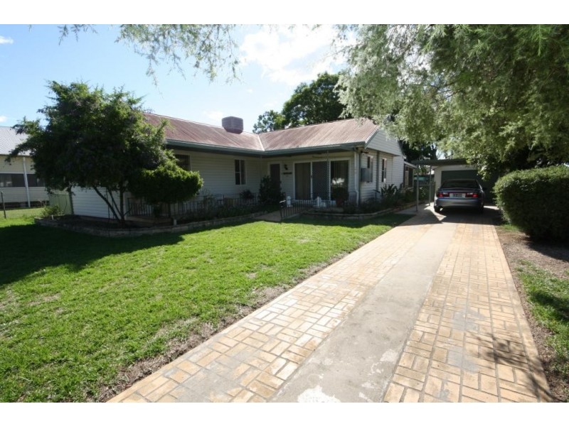 141 Rose Street, Wee Waa NSW 2388
